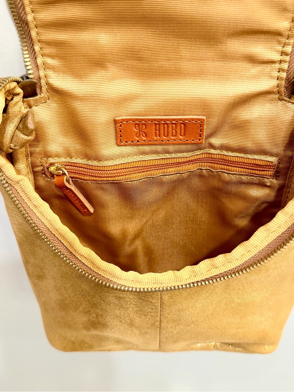 Hobo Fern Metallic Bronze Gold Leather Crossbody Bag Mini Phone Purse NWOT - Picture 11 of 14